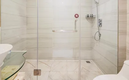 Hollyston Hotel Chunxi Road