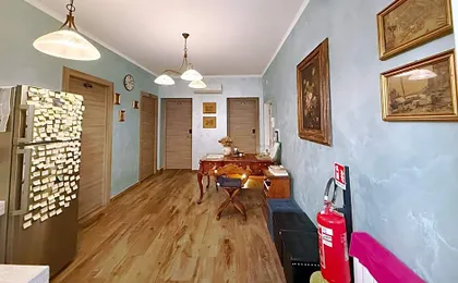 Iris Guest House