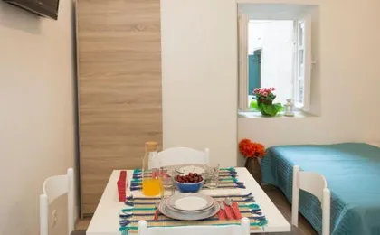 Emperors Chambers Luxury apartment