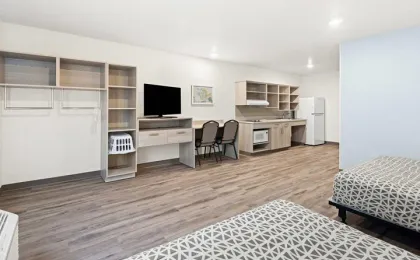 Woodspring Suites Billings