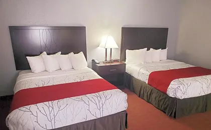 Blackstone Lodge and Suites