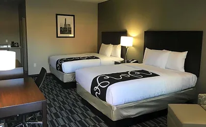 Catoosa Inn and suites
