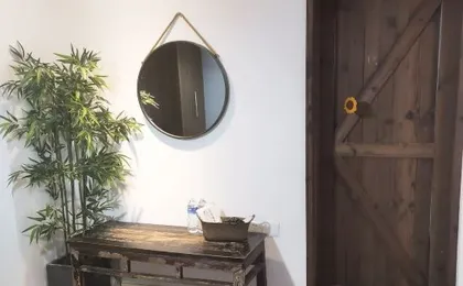 Chongqing Half Mountain and Half Water B&B (Jiefangbei Hongyadong Branch)