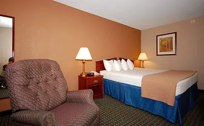 Magnuson Hotel Red Baron