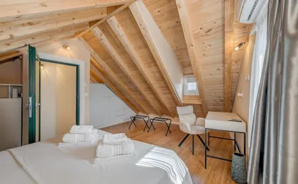 Apt with Terrace And Sea View, in Heart of Split