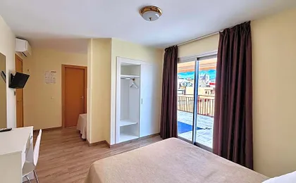 Hotel Celymar