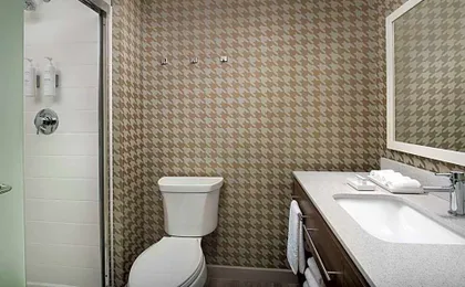 Home2 Suites by Hilton Miami Airport South Blue Lagoon