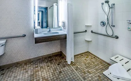 Holiday Inn Express - Colorado Springs - First & Main By IHG