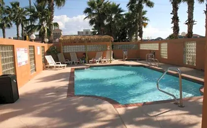 Super 8 by Wyndham South Padre Island