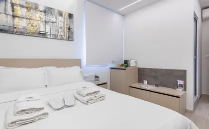 Stylish Living - Iro (Adults Only)