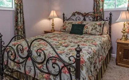 Silver Heart Inn And Cottages