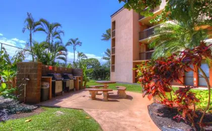 Maui Vista 2220