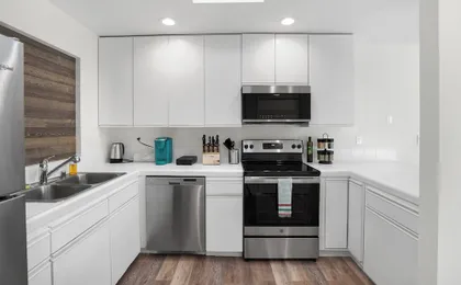 4Beds Private Unit Near BeachWalk Golf