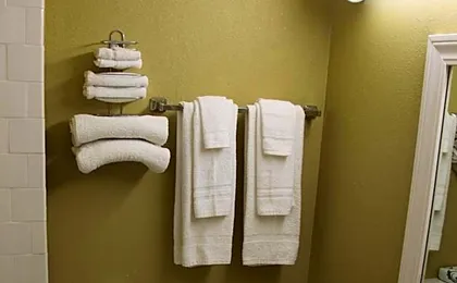 Inn at Bayshore