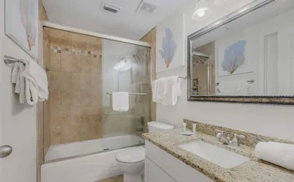 Emerald Key 603 Beachfront Balcony 6th Floor Corner Unit