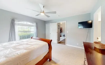Spacious Home With Enclosed Pool, Open Layout, Washer/dryer, Internet, & AC