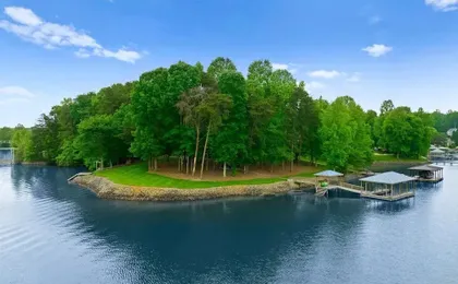 Grand Bay