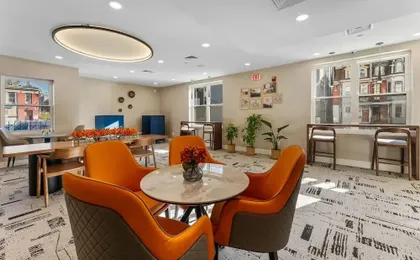 4211 Suites