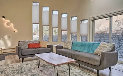 Cozy Anchorage Retreat - Near Hiking & Dtwn!