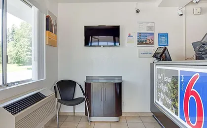Motel 6-Kelso, WA - Mt. St. Helens
