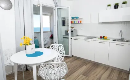 Apartment Seven