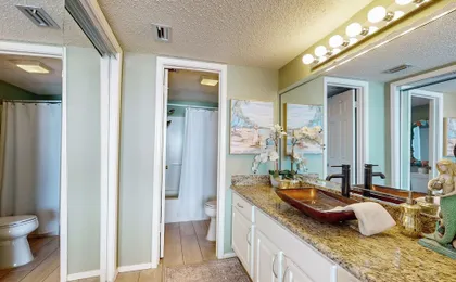 Resort 2BR Condo w/ Gulf-front Balcony & Hot Tub