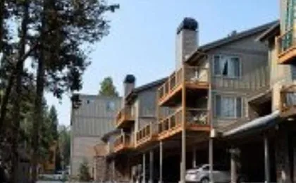 Timbernest Cottonwood Condo: Ideal Breck Location
