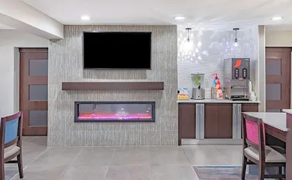 La Quinta Inn & Suites by Wyndham Houston Southwest