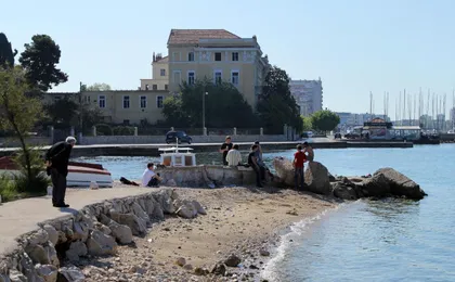 Apartments with Parking Space Zadar - 18809