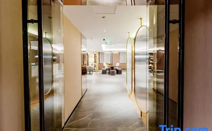Homeinn Plus Hotel (Wenhainan Road Subway Station Hangzhou)