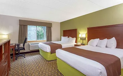 AmericInn by Wyndham Sheboygan