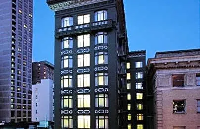 King George Hotel
