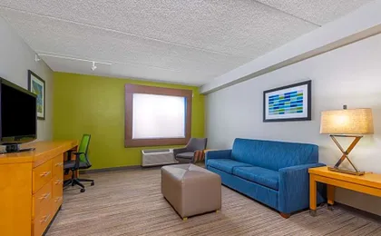Holiday Inn Express Wheat Ridge-Denver West Hotel By IHG