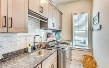 Walk to Ocean: Myrtle Beach House w/ Hot Tub!