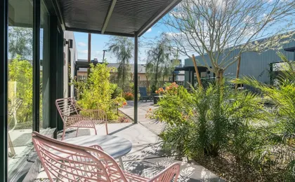 4Square Complex
