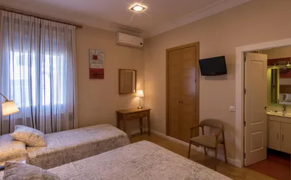 Hostal Santillan