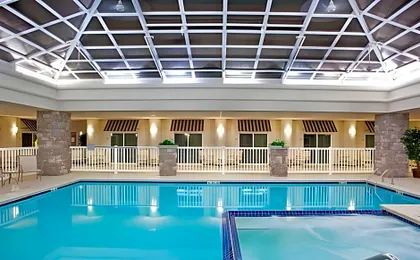 Holiday Inn Express Hotel & Suites Saginaw By IHG