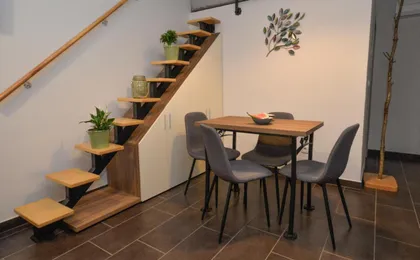 Vintage Garden Apartment