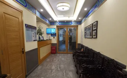 Homeinn Pebble Hotel (Beijing Qianmen Pedestrian Street)