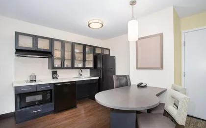 Candlewood Suites Pueblo
