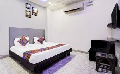 Fabhotel Season Grand