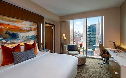 Courtyard by Marriott New York Manhattan/Midtown West