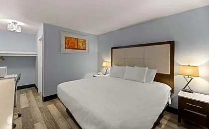 Rodeway Inn Midland South