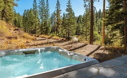 Hunter by Avantstay Award-winning Riverfront Cabin 5 Minutes From Palisades