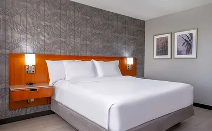 Wyndham Indianapolis Airport