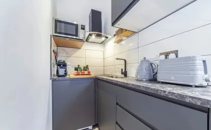Cosy and Modern Duplex in the Heart of Earls Court