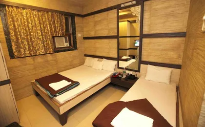 Hotel Al Moazin