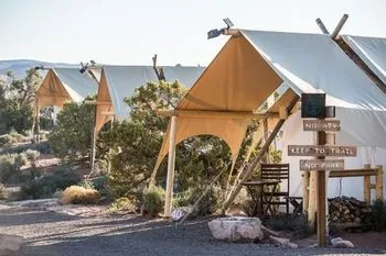 Moab Under Canvas