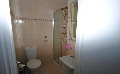 Tony's House Hotel