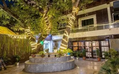SBS Hotel Underbridge